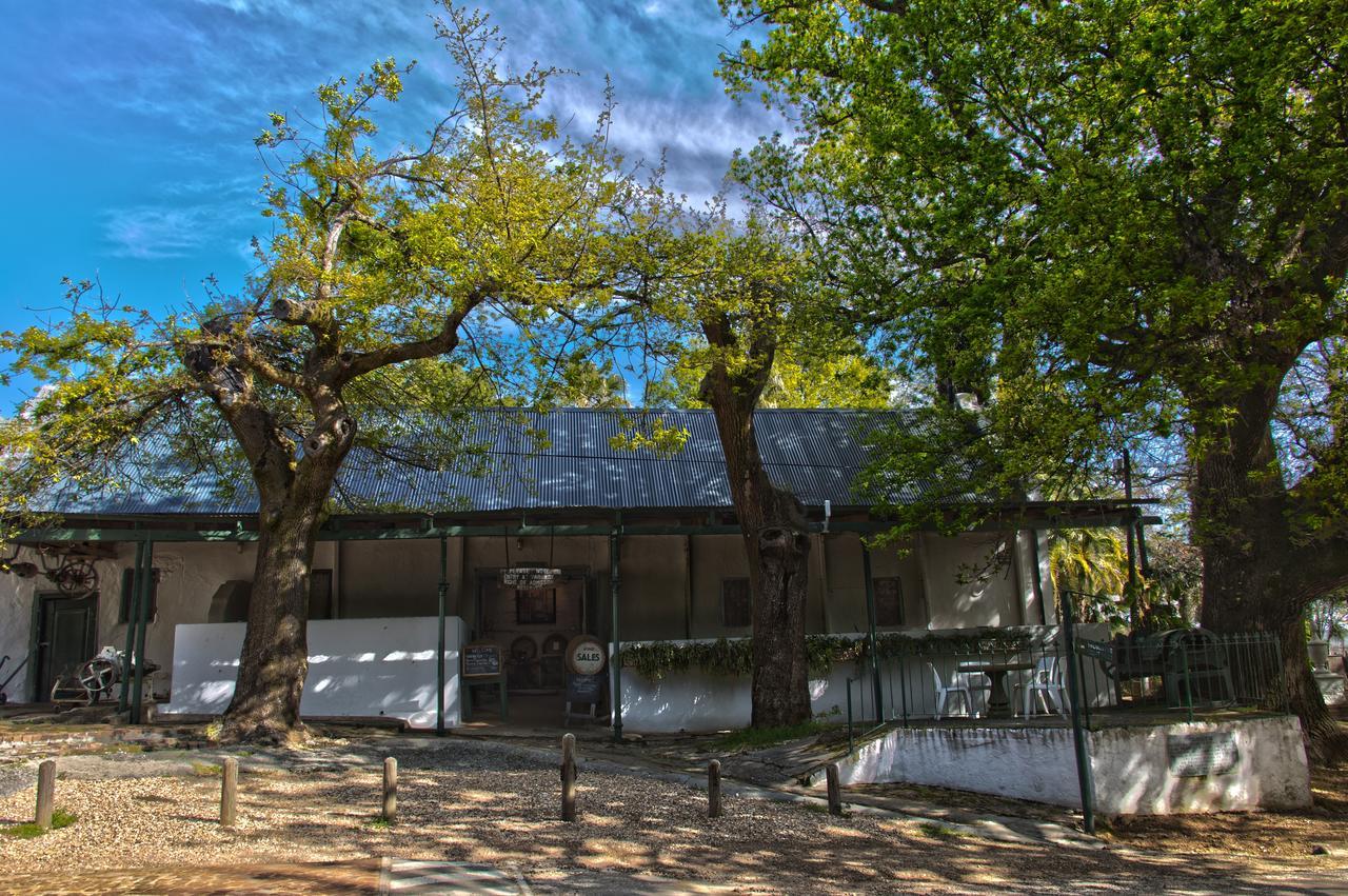 Muratie Wine Estate Стеленбош Екстериор снимка